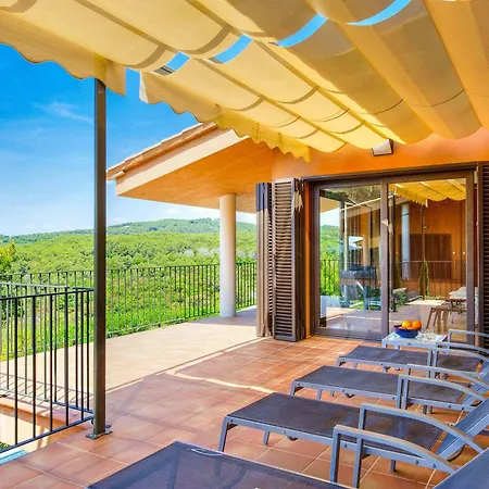 Filipinas Villa