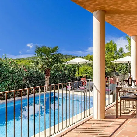 Filipinas Villa *